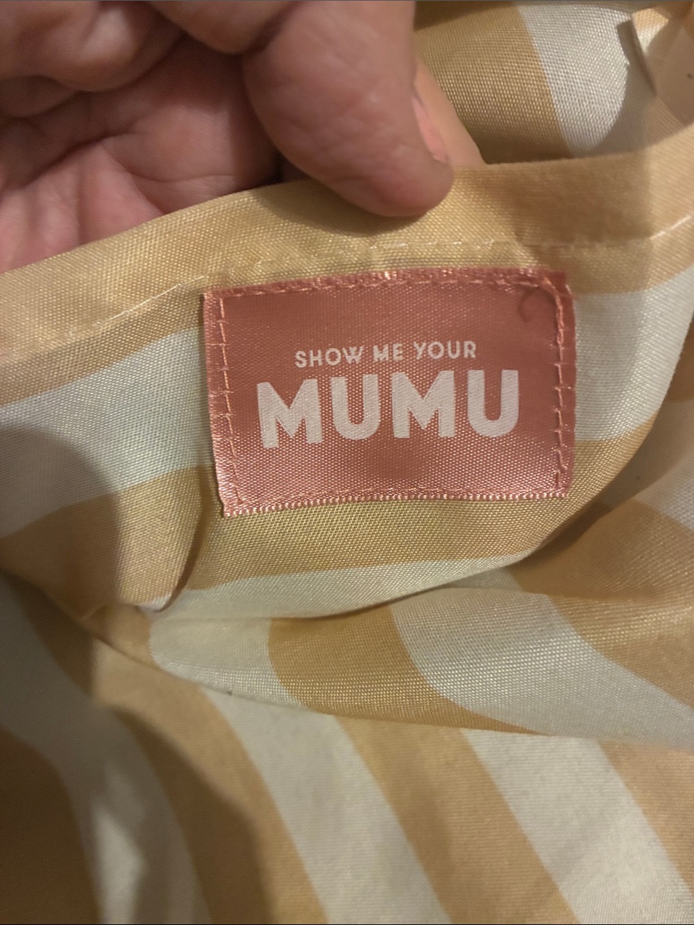 Show Me Your MuMu Straw Tote with White Trim - Picture 2 of 3